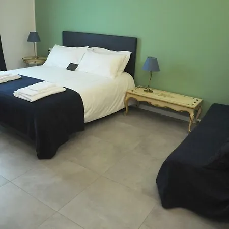 Guest house Dreams 2*