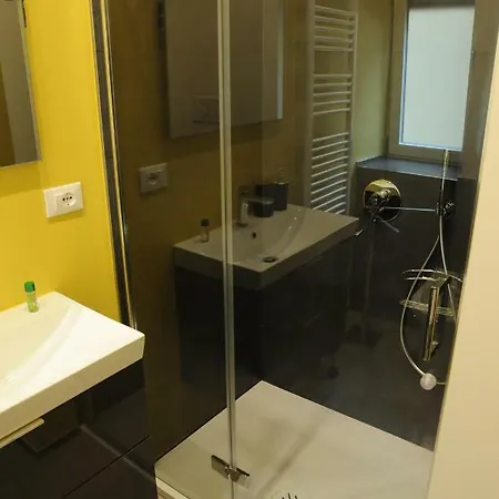 Guest house Dreams 2*