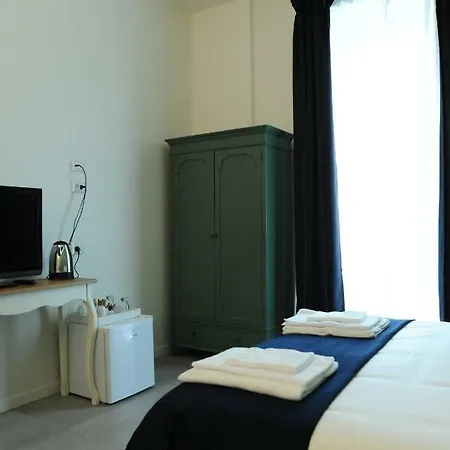 Dreams Guest house 2*