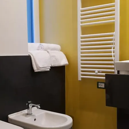 Konukevi Dreams Milano